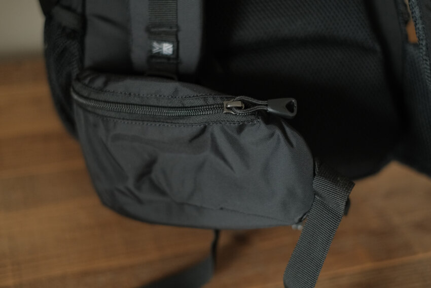 カリマータトラ20のヒップベルトポケット