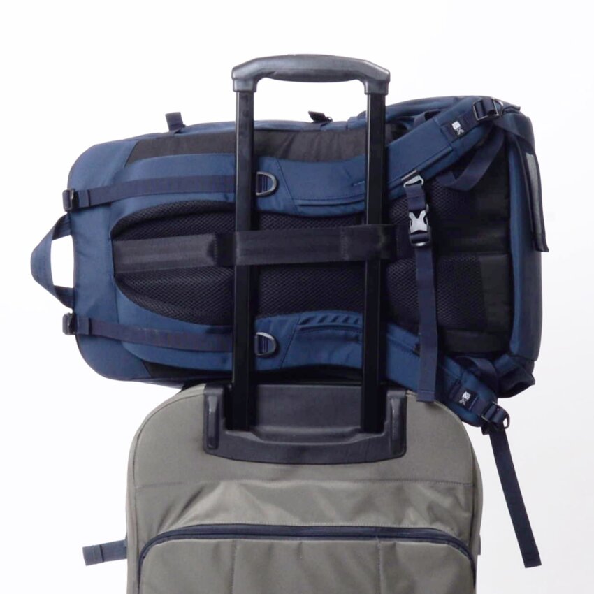 トリビュート40の背面アタッチメントバンド