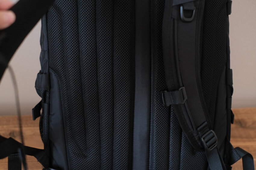 ノースフェイスビッグショットの背面パッド