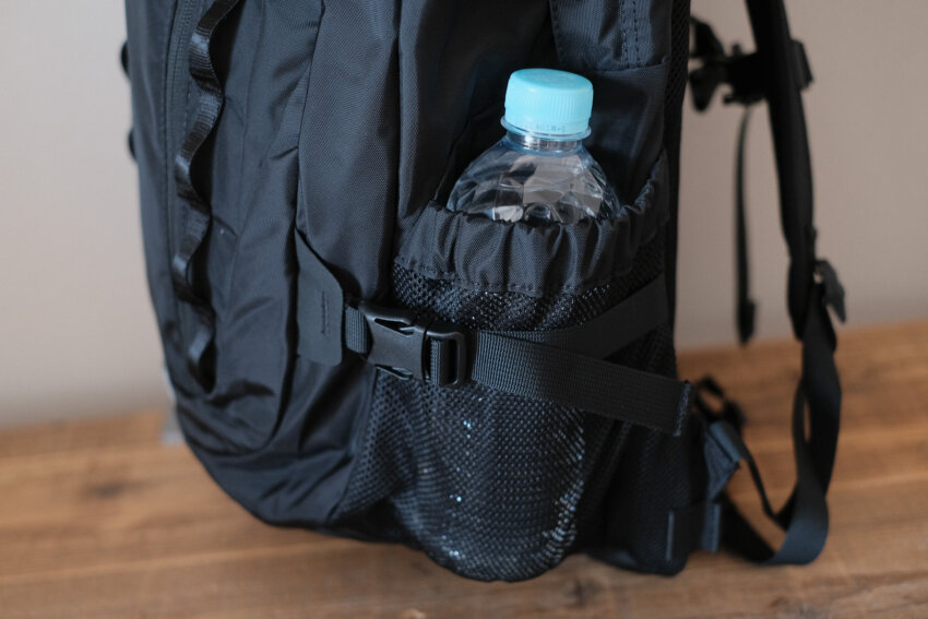 ノースフェイスビッグショットのサイドポケット