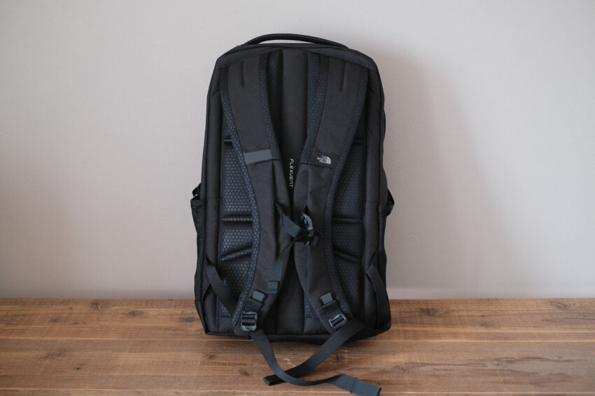 ノースフェイス　ジェスターの背面