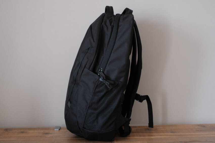 ノースフェイスヴォルトの側面