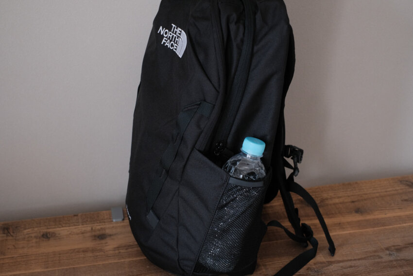 ノースフェイスヴォルトのサイドポケット