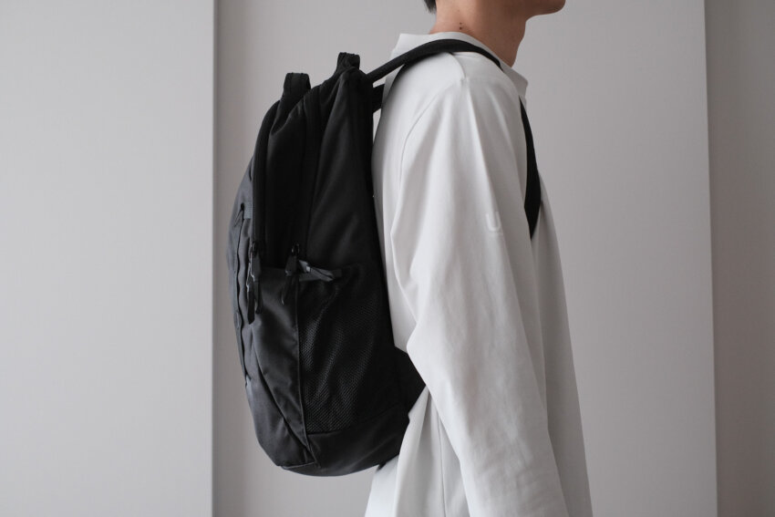 ノースフェイスヴォルトのサイド