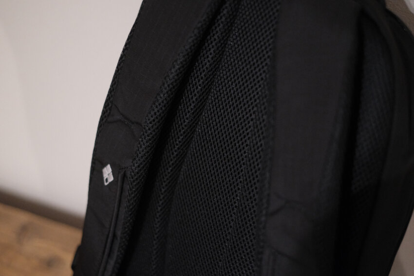 モンベルアウルパックの背面パッド